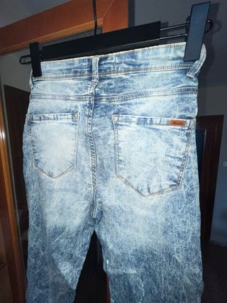 Pantalones vaqueros pitillo