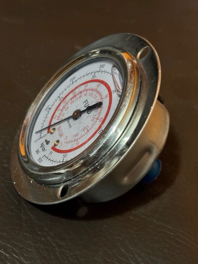 Manómetro presión baja aceite R410A