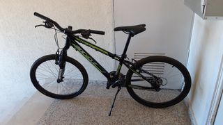 Bicicleta 24" niño BIOCYCLE ELIXIR. REGALO CASCO