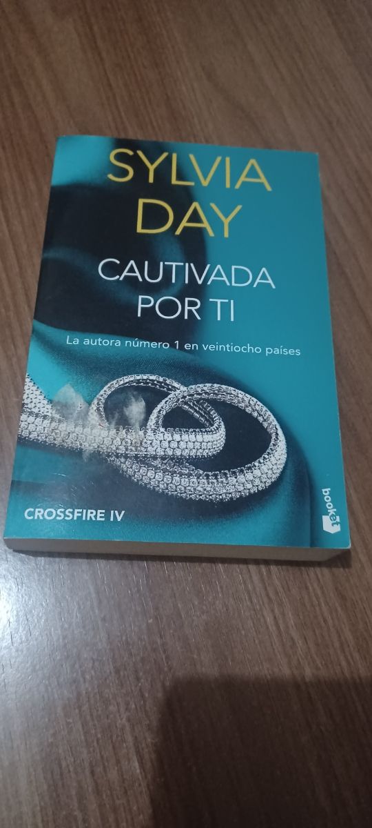 Cautivada por ti (Crossfire IV)