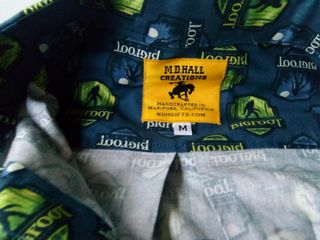 Camisa MDH GIFTS estampada BIGFOOT original Nueva!