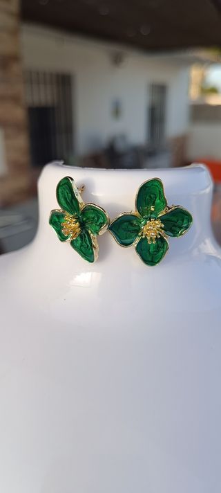 Pendientes flores verdes dorados
