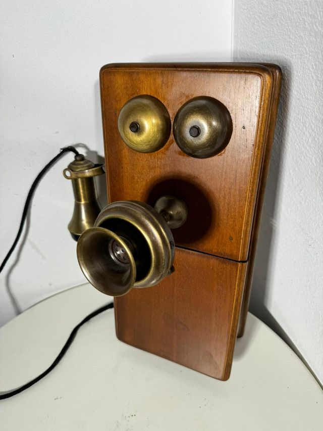 Telefono vintage anni '70 legno