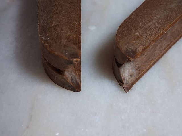 2 Cavalletti legno per piatti