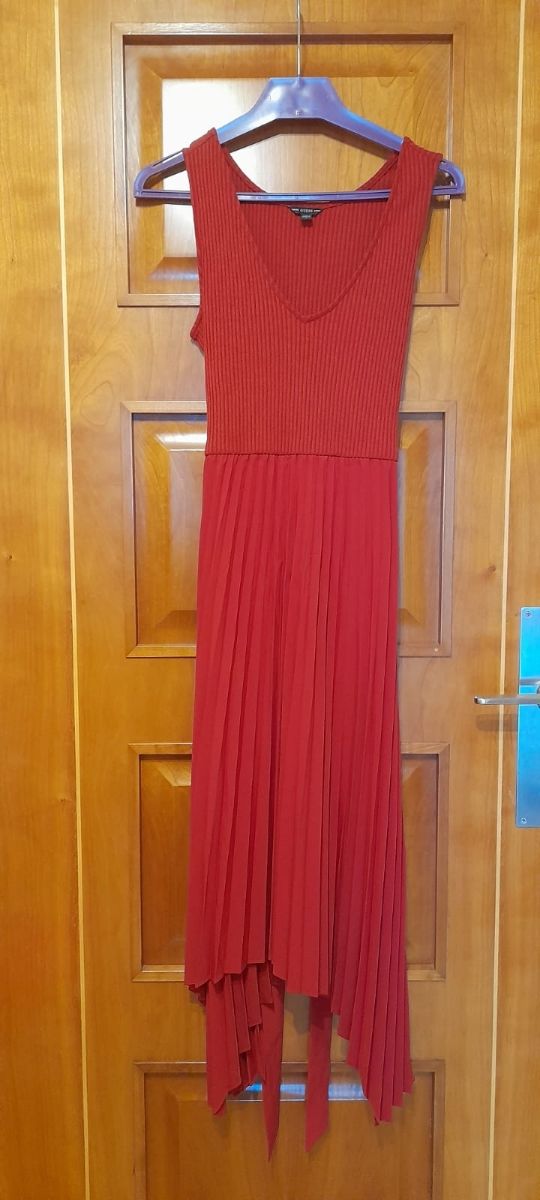 Vestido rojo GUESS - Talla S