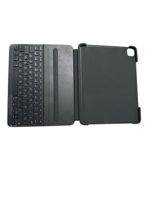 iPad Pro 12.9" (4ª gen) + funda Logitech