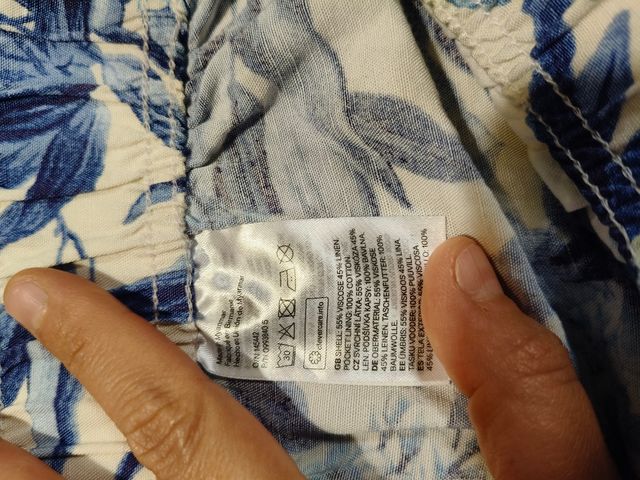 Pantaloncini di lino H&M