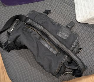 Messenger bag Zara - Preta