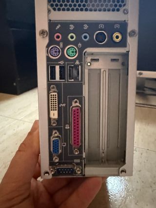 PC ordenador Asus Pundit - Windows XP