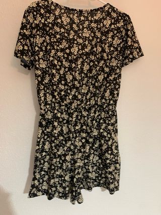Mono corto de flores - Negro y blanco
