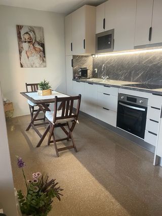 VACACIONES! Estupendo Apartamen.Piscina y garaje.