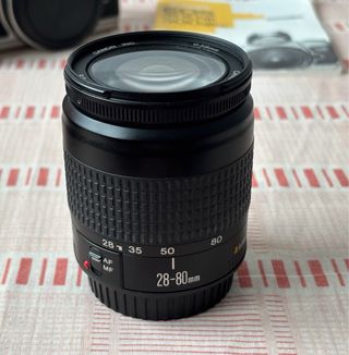 Cámara analógica Canon EOS 500N