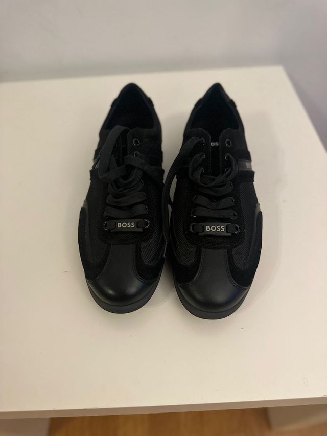 Sapatos BOSS Homem - Pretos