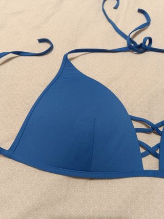 Top bikini azul Calzedonia
