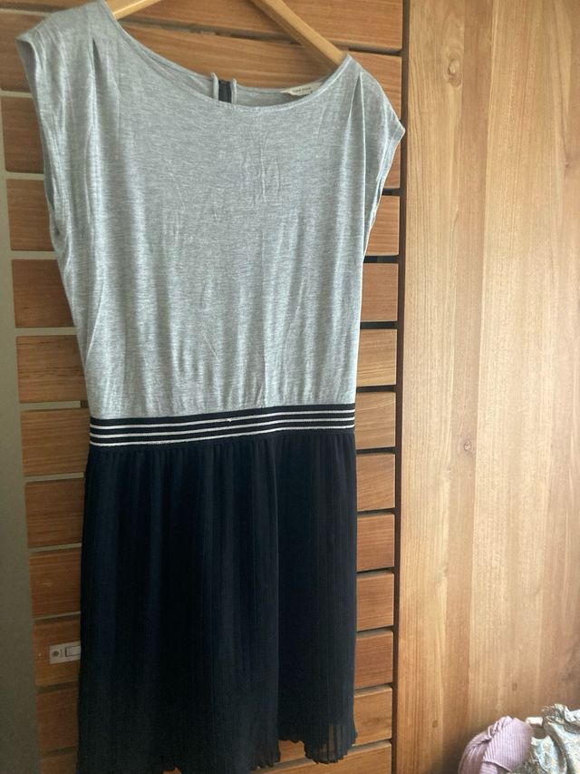 Vestido Naf Naf gris-negro M