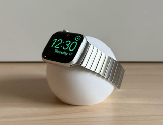 Supporto Apple Watch stampato 3D moderno