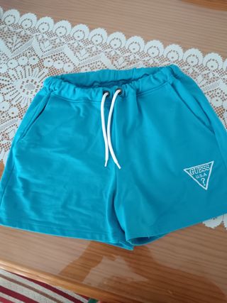 Shorts deportivos Guess turquesa - M
