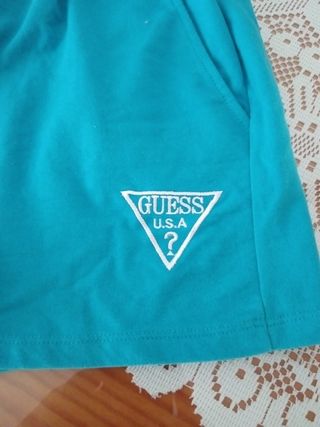 Shorts deportivos Guess turquesa - M