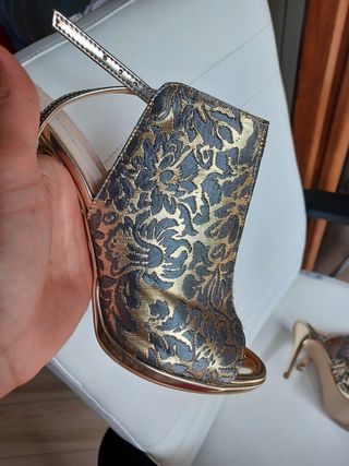 Sandali eleganti oro-grigio, tacco alto
