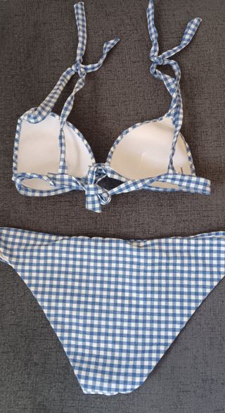 Bikini Calzedonia Cobey azul y blanco