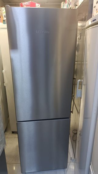 Nevera Beko BN142520SS