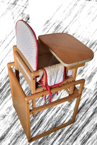 Trona evolutiva madera
