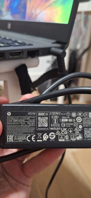 Portátil HP 240 G8 14" Gris