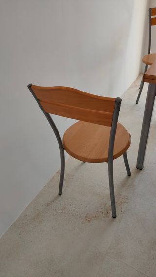 Mesa cocina + 2 sillas: madera metal