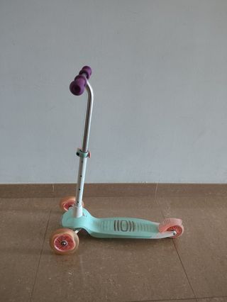 Patinete infantil con ¡Perfecto para empezar!
