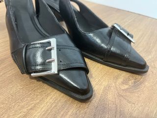 Sandalias Stradivarius negras tacón bajo 38