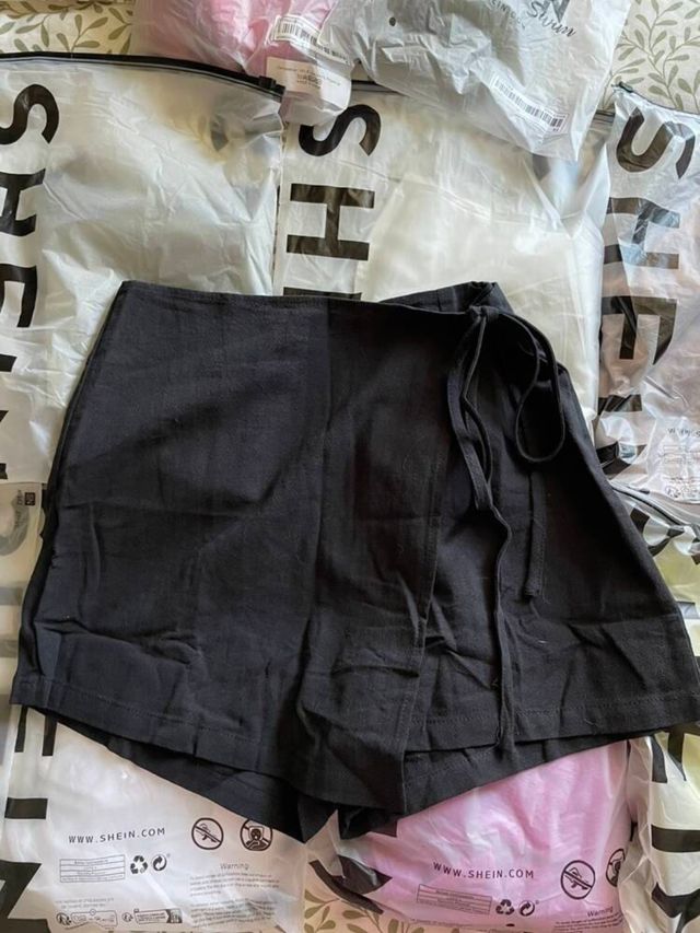 Falda pantalón negra SHEIN