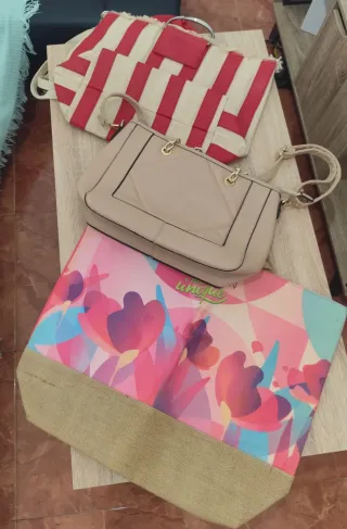 ‼️ NO NEGOCIABLE ‼️ 3 bolso nuevos sin etiqueta