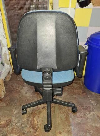 (Última Oferta)Silla escritorio giratoria azul/neg