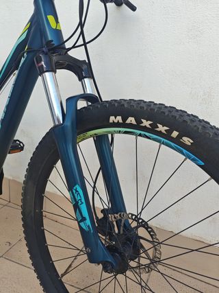Bicicleta Giant Liv Tempt 3 27,5'' talla S.
