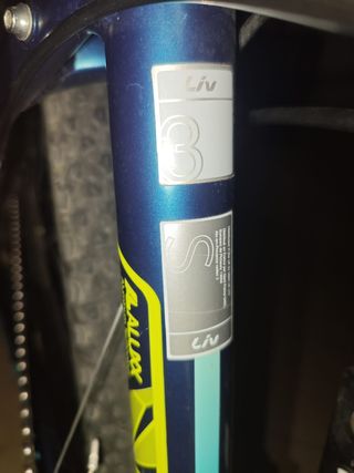 Bicicleta Giant Liv Tempt 3 27,5'' talla S.