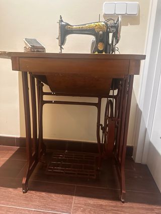 Máquina coser Singer 127 vintage año 1920