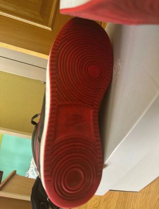 Zapatillas Nike Court Vision altas - rojas y negra