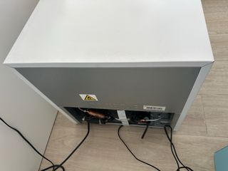 Mini nevera blanca IKEA