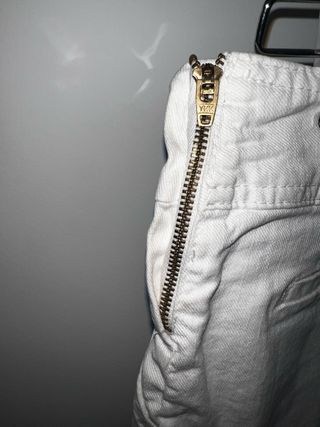 Minifalda blanca Bershka