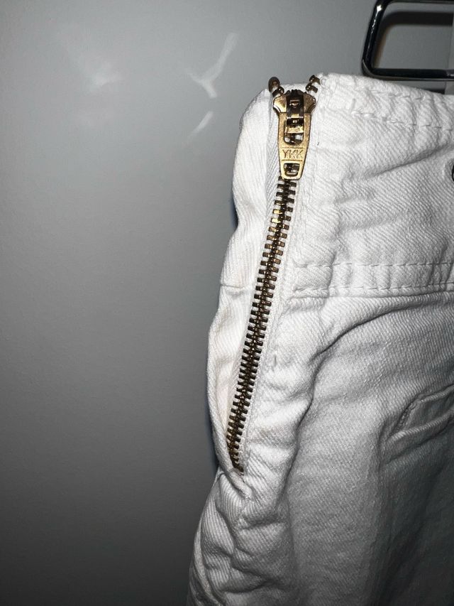 Minifalda blanca Bershka