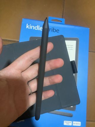 Kindle Scribe 64GB + Penna Premium