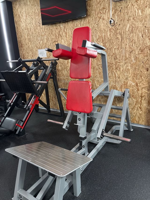 Máquina Sentadilla Jack