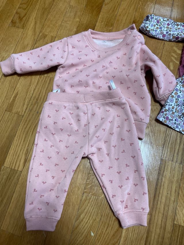 Ropa bebé 3-6 meses: 3 conjuntos