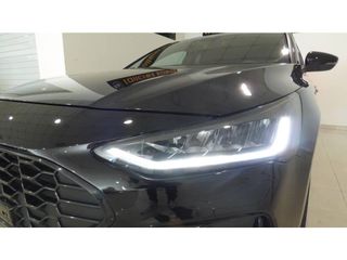 Ford Focus ST-Line X 1.0 Ecoboost MHEV 92kW
