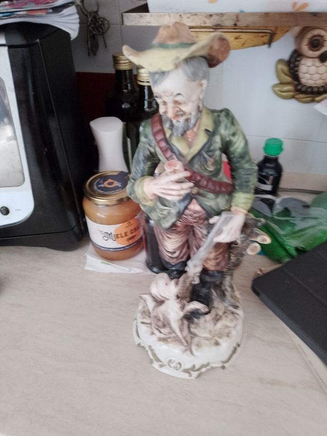 Statua Capodimonte Cacciatore