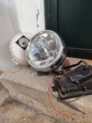 Faro antiniebla Cibie clásico