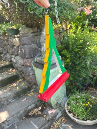 Casetta uccelli colorata