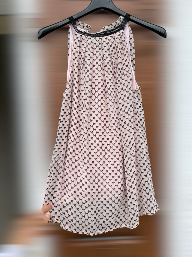 Canotta Nuna Lie rosa e nera