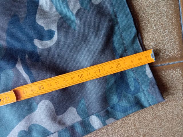 Pantaloni mimetici uomo