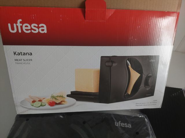Cortadora de fiambre Ufesa Katana